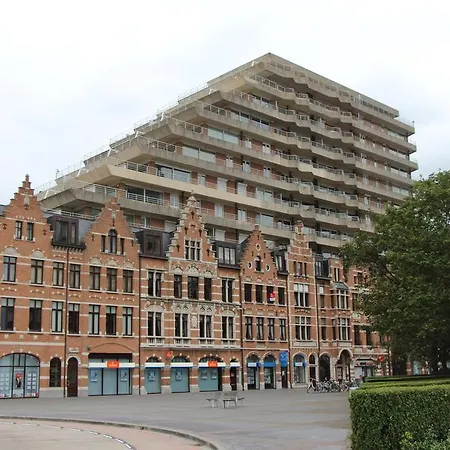 Marina Mercator *